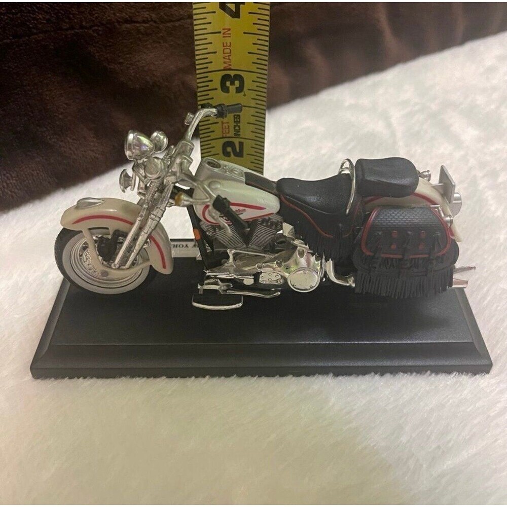Harley Davidson Heritage Springer Motorcycle - Picture 3 of 10